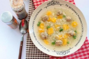 Тыквенный суп с рисом и фрикадельками